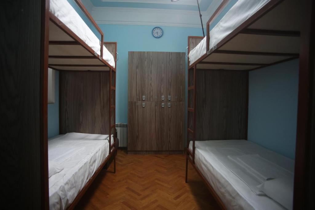 Hostello Bakoe Buitenkant foto